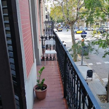 Piso Y Patio Daire Barselona Dış mekan fotoğraf